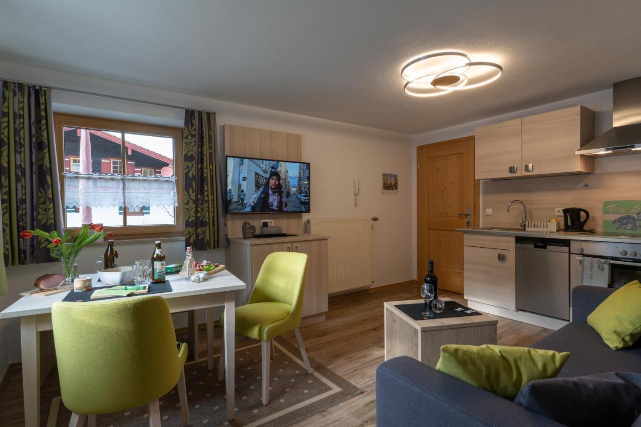 Haus Holzeck Apartment Schoenau am Koenigsee Luaran gambar