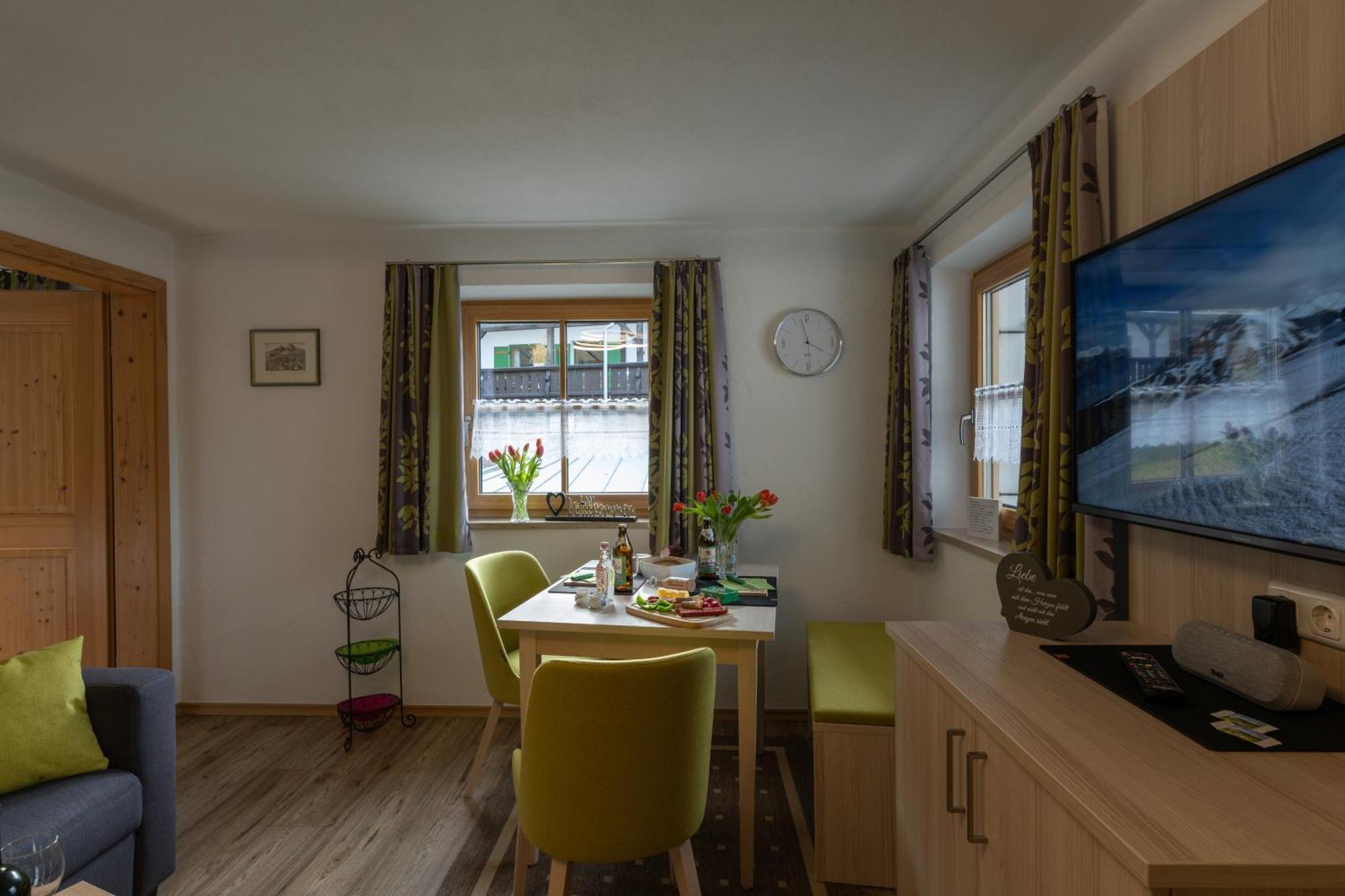Haus Holzeck Apartment Schoenau am Koenigsee Bilik gambar
