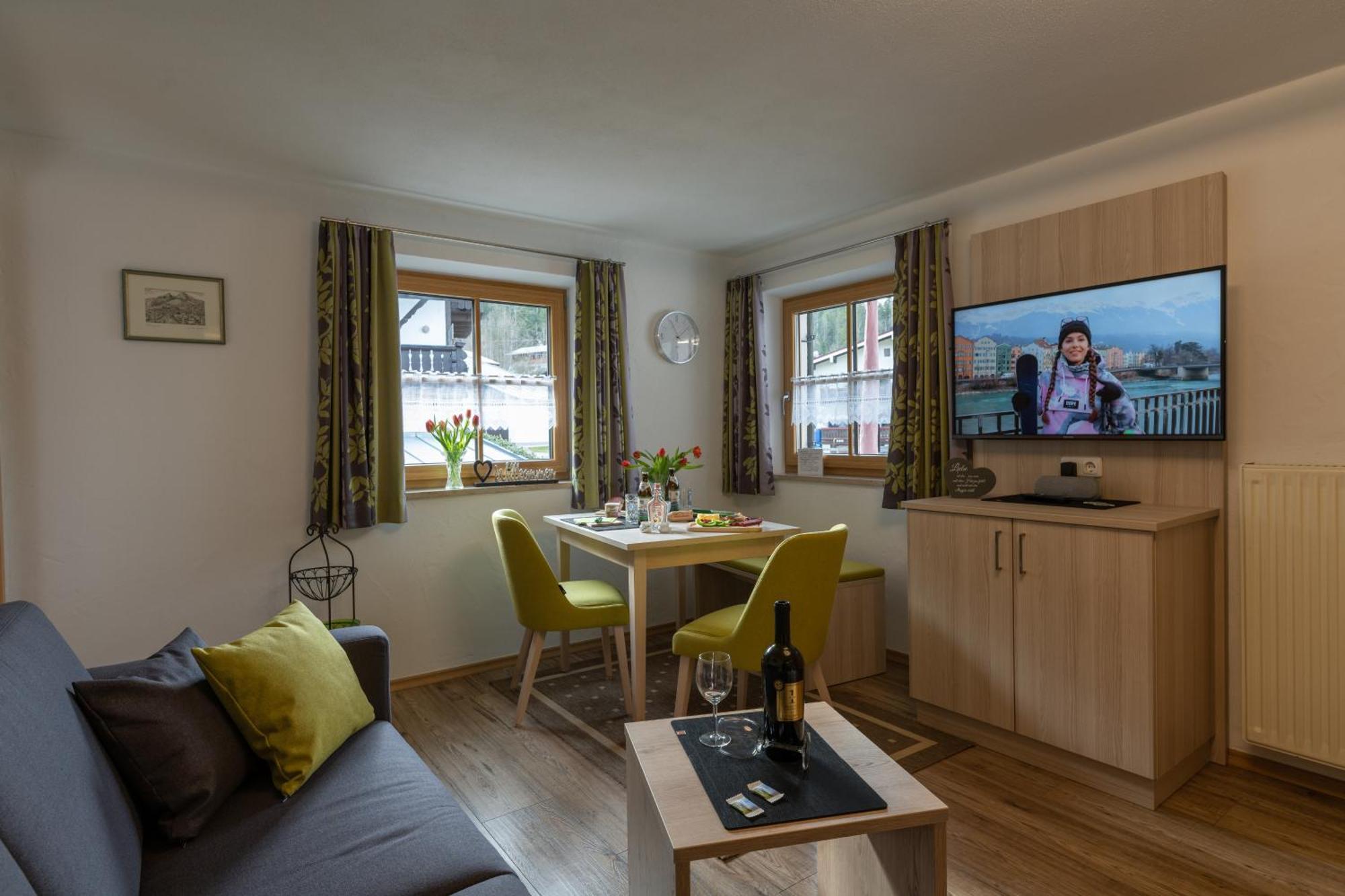 Haus Holzeck Apartment Schoenau am Koenigsee Bilik gambar