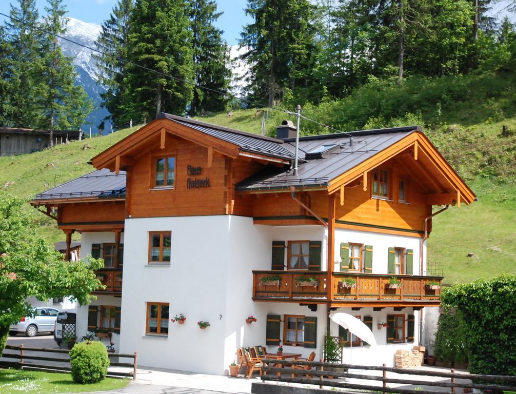 Haus Holzeck Apartment Schoenau am Koenigsee Luaran gambar